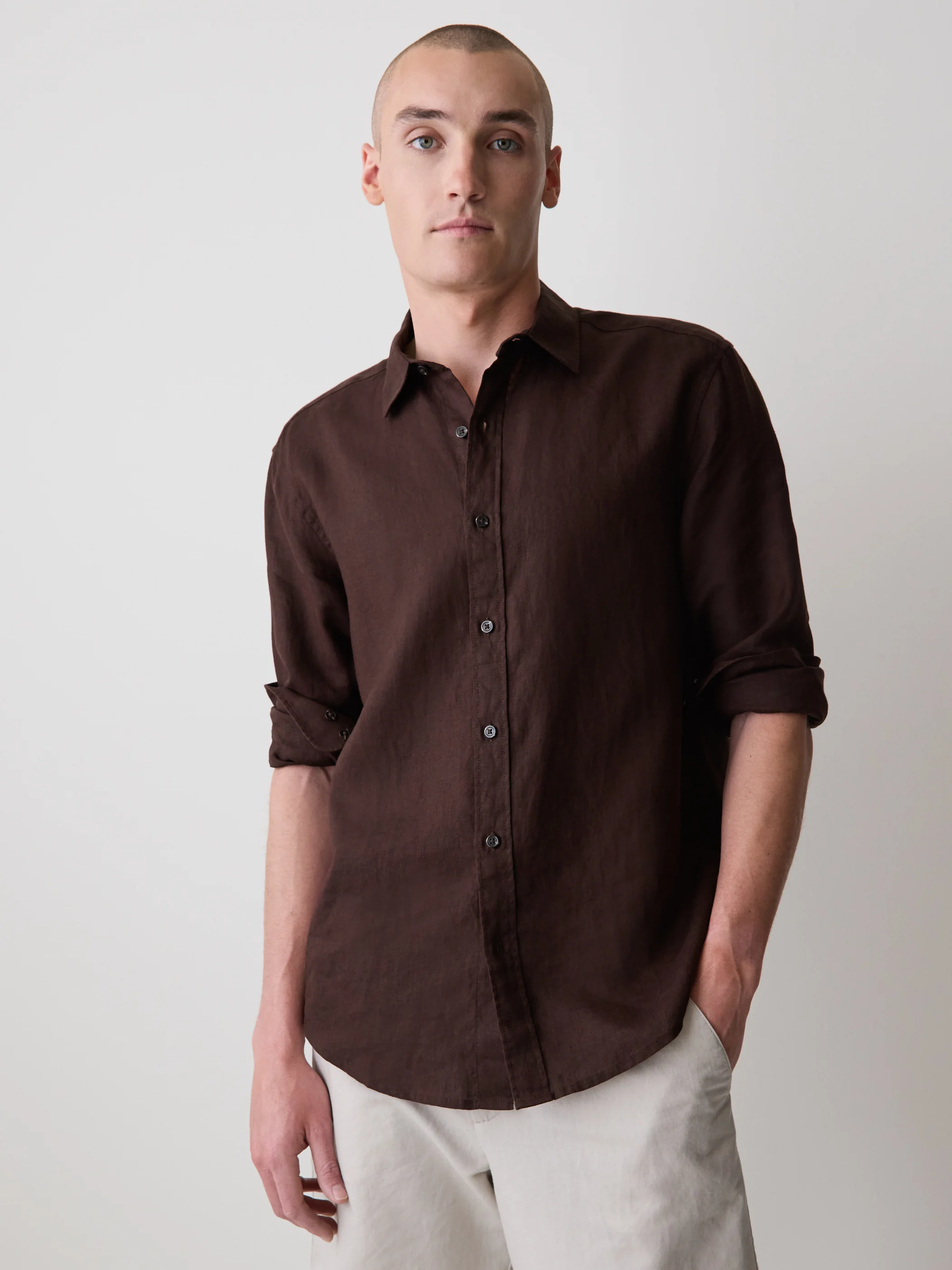 Long-Sleeve Linen Shirt - Image 6